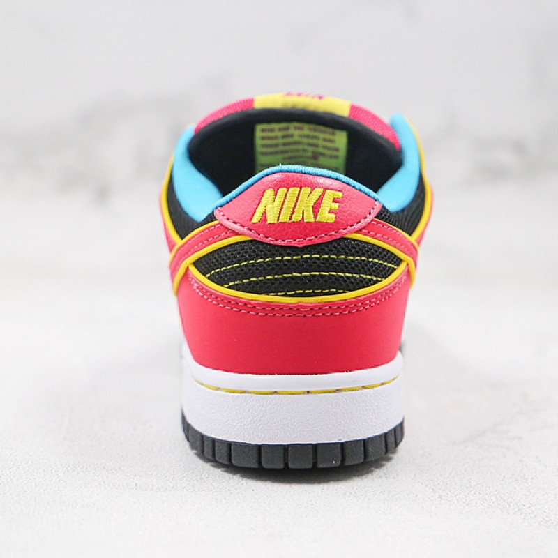 Nike Dunk SB Low Ms Pacman 313170-461