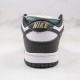 Supreme x Nike SB Dunk Low Stars Black DH3228-102