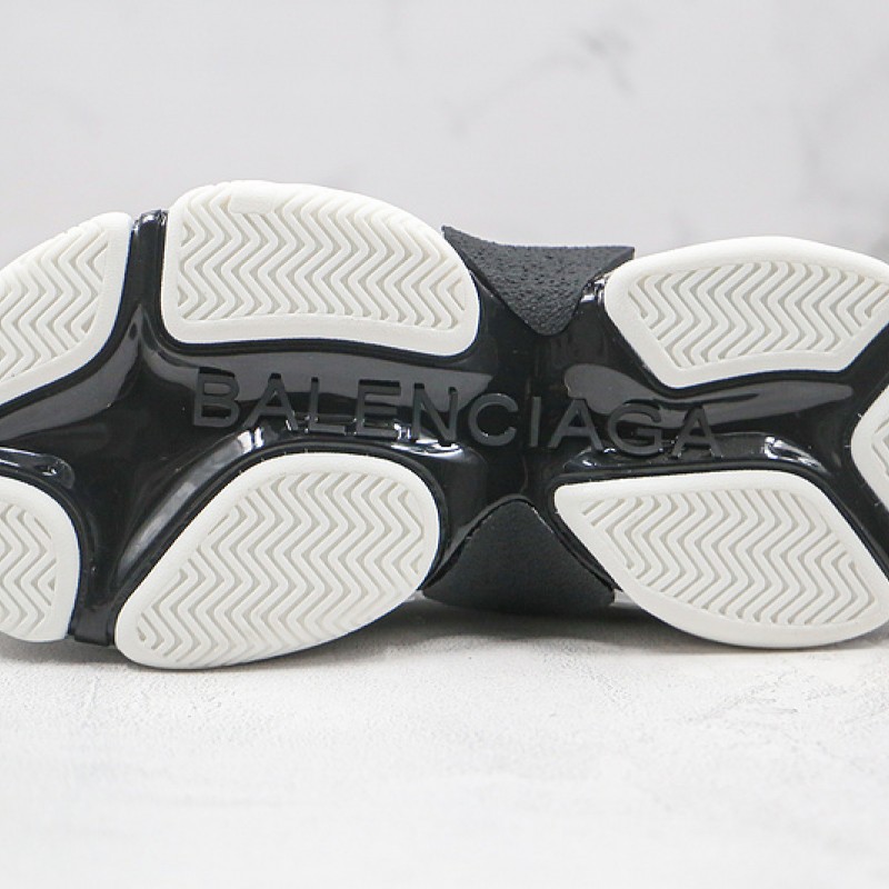 Balenciaga Triple S Sneaker White Gray