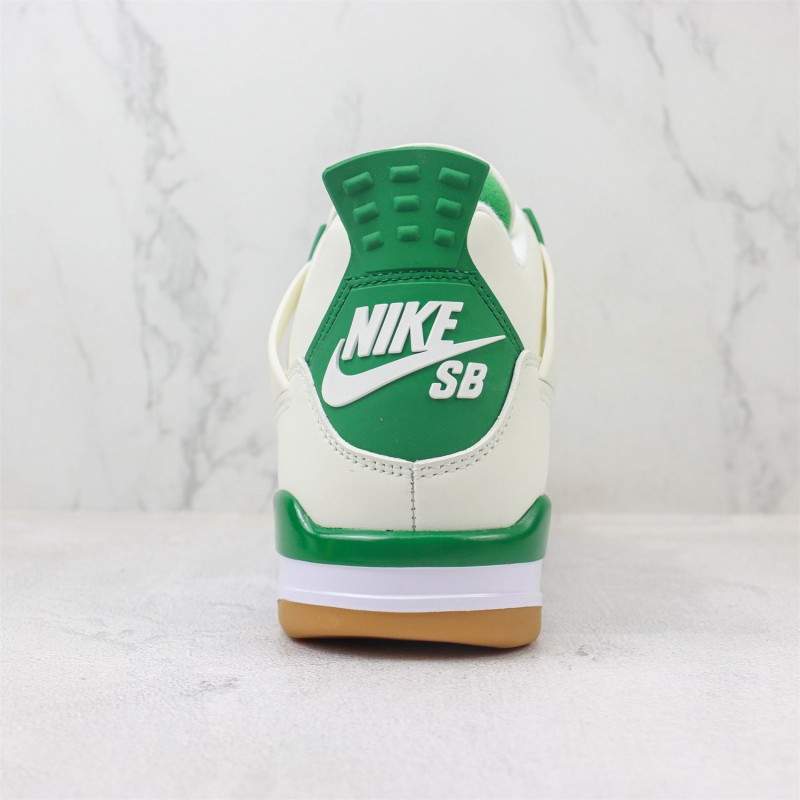 Nike SB X Air Jordan 4 Retro SP 'Pine Green' DR5415-103